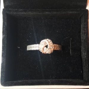 Luminous Love Knot size 6 ring - PANDORA